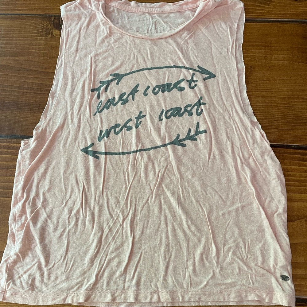 East Coast West Coast soft and sexy Tank peach size Small